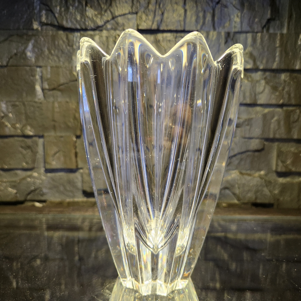 Orrefors Kostaboda Clear Lead Crystal 6" "Fleur" Vase Signed On Bottom